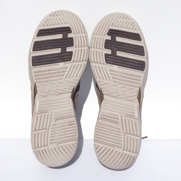 Skechers light gray suede slip on sneaker shoes men\'s size 12 worn only once